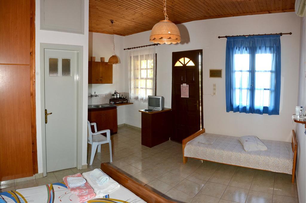 Sonia Studios Nees Kidonies Room photo